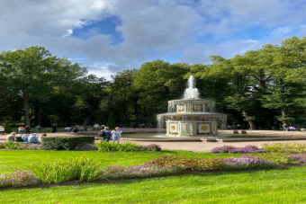 Императорский вояж: в Петергоф на «Метеоре» с посещением Большого дворца