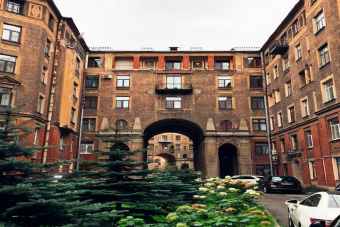 Градостроительный феномен: экскурсия-исследование Толстовского дома