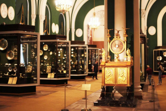 Экскурсия в Оружейную палату кремля