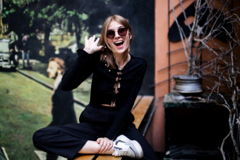 Небанальная фотопрогулка по ярким дворикам Питера