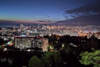 Огни вечернего Сочи