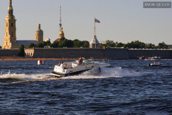 Разводка мостов на индивидуальном катере