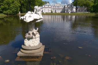 Экскурсия по Ораниенбауму