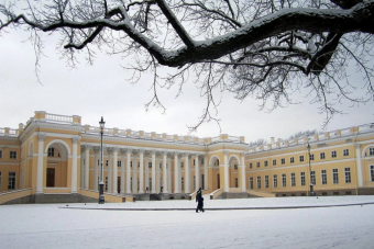 Индивидуальная экскурсия в Царское Село с посещением Александровского дворца и парка