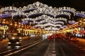 Новогодний Петербург и самые красивые ёлки города