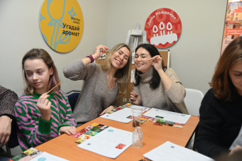 Два мастер-класса: «Шоколадные конфеты» и «Угадай аромат»