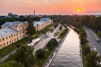По утренней Петроградке на катере в мини-группе