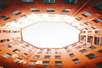 Квест «Влюбиться в Петербург и умереть (от восторга!)»