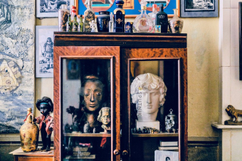 Приватный тур по 3 старинным квартирам Петербурга