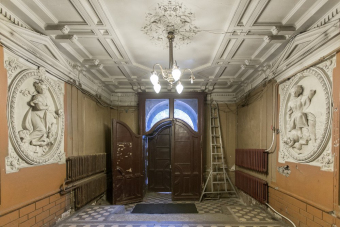 За угол от Невского проспекта, Необычные дворы Санкт-Петербурга