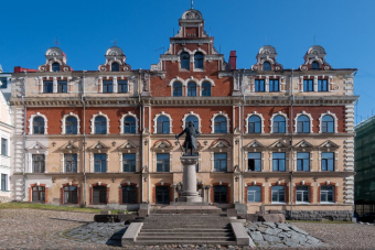 Автобусная экскурсия из Санкт-Петербурга в Выборг