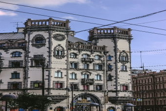 Тайны Петроградки: история, архитектура, дворы и парадные