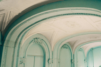 Санкт-Петербург: Город контрастов