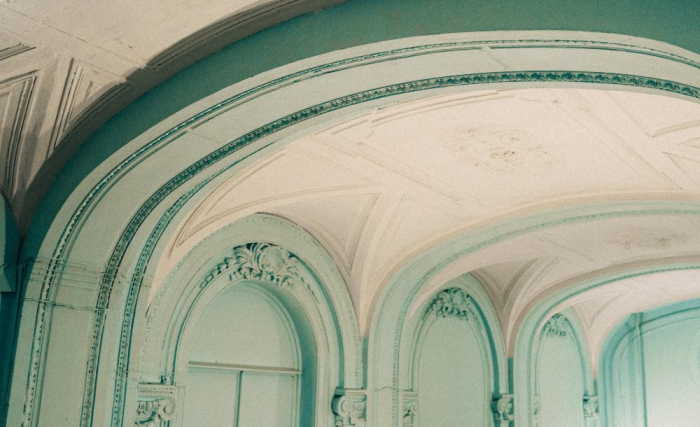 Санкт-Петербург: Город контрастов