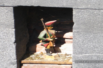 Квест-экскурсия «Обратная сторона Невского проспекта»