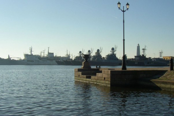 Автобусная экскурсия в Ораниенбаум и Кронштадт