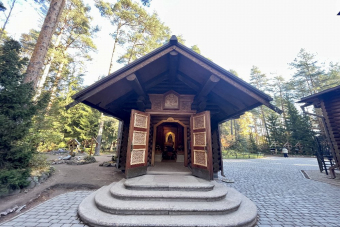 Святые Гатчинской земли: к Серафиму Вырицкому и к Марии Гатчинской на авто