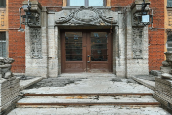 Групповая экскурсия: «Достоевский: человек и писатель»