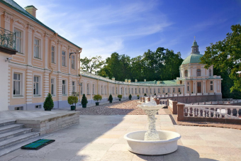 Ораниенбаум. Большой Меншиковский и Китайский дворцы. Стеклярусный кабинет