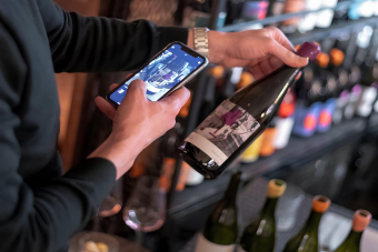 Слепая VIP-дегустация доступных и премиальных вин