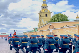 Петропавловская крепость: зайцы, собор , тюрьма