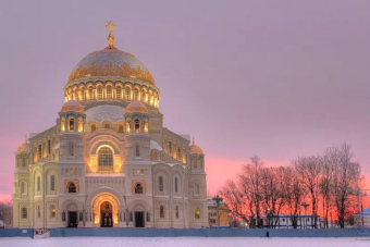Кронштадт и Петергоф