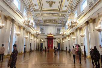 Блеск и сокровища Эрмитажа