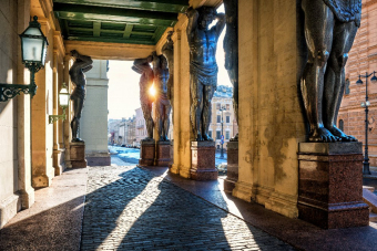 Утреннее VIP-посещение Эрмитажа — только вы наедине с музеем