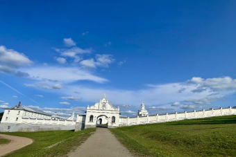 За духовностью и исцелением: к древним монастырям и Святому источнику
