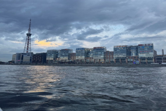 Современный Петербург на катере в мини-группе до 11 человек