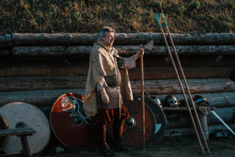 В Карелию и деревню викингов из Петербурга!