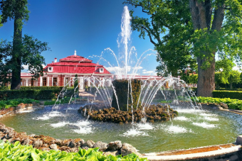 «Метеор» в Петергоф: трансфер, билеты, экскурсия