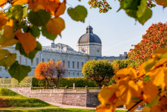 Автобусная экскурсия в Гатчину: Приоратский и Большой дворец
