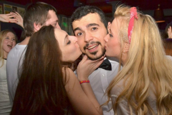 Тур по 4 барам Петербурга в формате игры c шотами (18+)