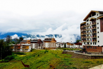 Красная поляна — горы и море!