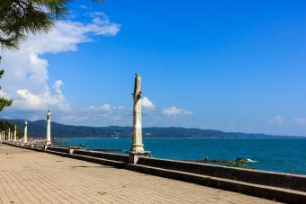 4 в 1: Гагра, Сухум, ущелье Черниговка и горячий источник Кындыг