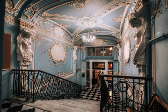 Легендарные дворы и парадные Петербурга. Подъём на безопасную крышу