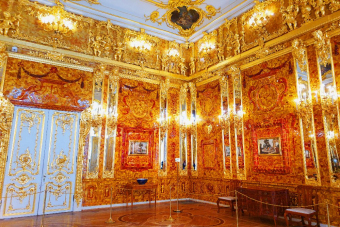 Петергоф и Царское Село за один день (билеты включены)