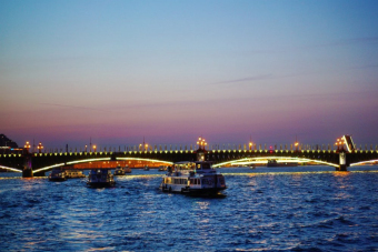 Круиз «Ночной Саксофон»