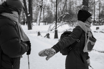 Свидание на ощупь. Прогулка по Питеру с завязанными глазами.