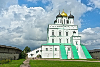 Псков – Изборск – Печоры для школьных групп