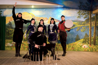 33 водопада — Долина легенд