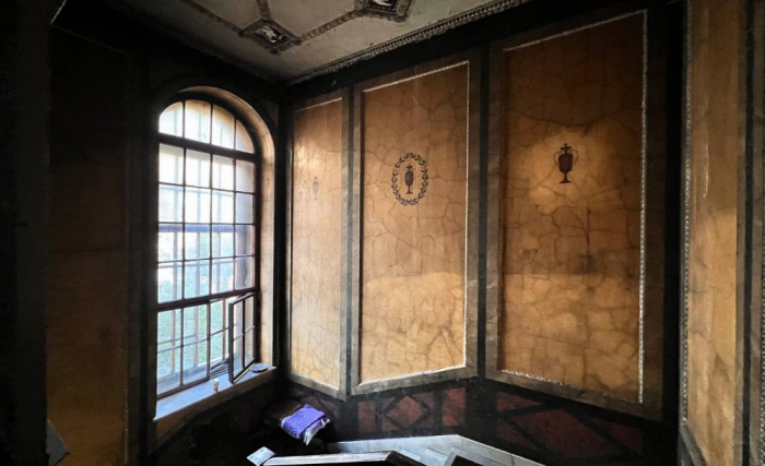 Петроградка в лабиринтах истории: секретные дворы и парадные лестницы