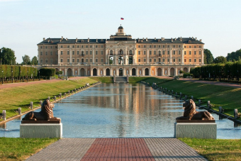 Экскурсия в Парк Александрия и Стрельну с профессиональным краеведом